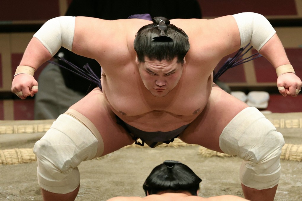 TOKYO, JAPAN - NOVEMBER 21: Komusubi Terunofuji prepares for his bout against Shimanoumi on day fourteen of the Grand Sumo November Tournament at Ryogoku Kokugikan on November 21, 2020 in Tokyo, Japan. (Photo by The Asahi Shimbun via Getty Images)&#xA;&#xA;CREDIT: GETTY IMAGES