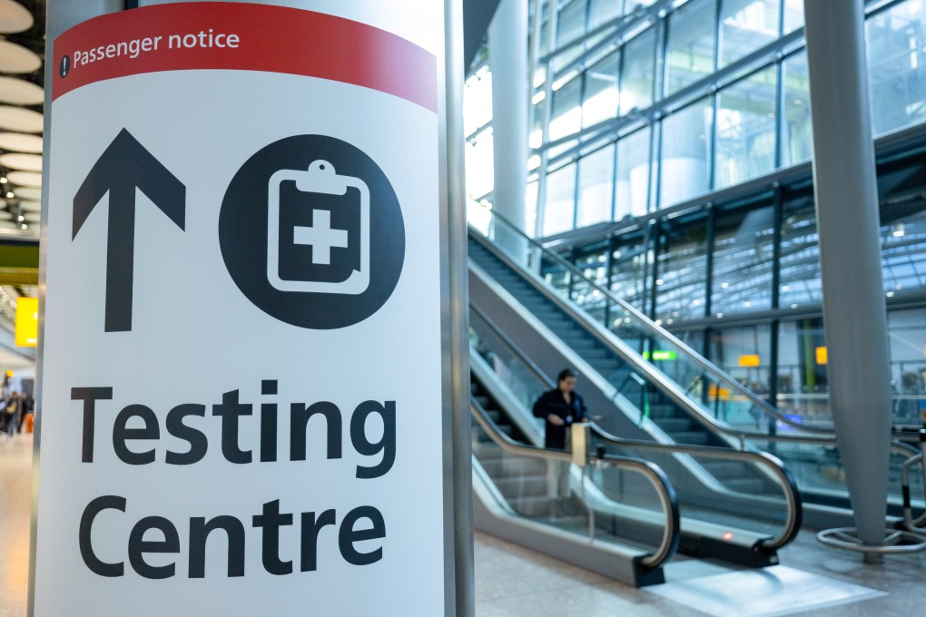Cathay is requiring its Hong Kong-bound passengers in London to test negative for the coronavirus within 24 hours of boarding.
Photo: Bloomberg