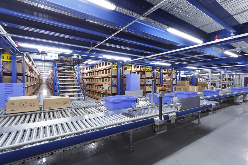 A  LF Logistics warehouse in Hong Kong. The firm is jointly owned by Li & Fung and Singapore sovereign wealth fund Temasek Holdings. Photo: SCMP