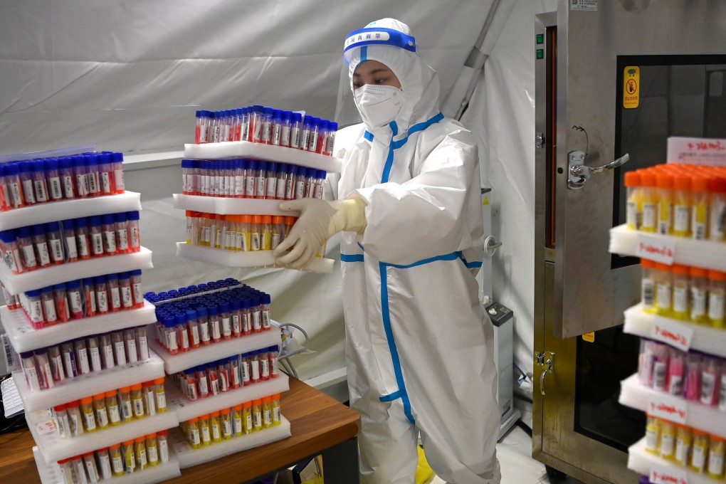 A medical worker pictured at a test lab in Xian. Photo: Xinhua