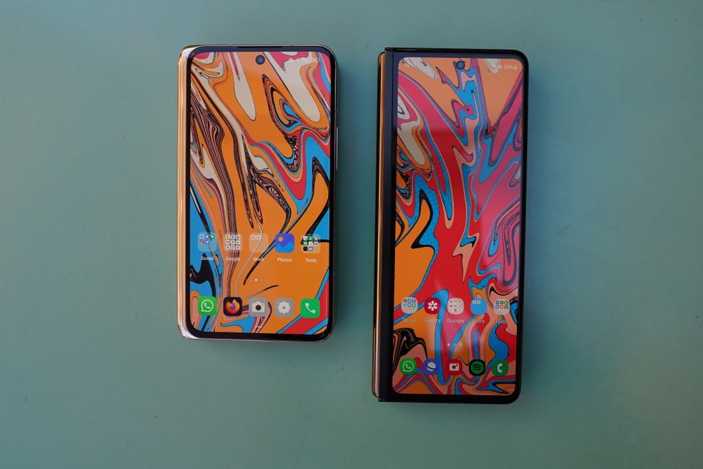 The Oppo Find N (left) and Samsung Galaxy Z Fold 3 (right), both folded. Photo: Ben Sin