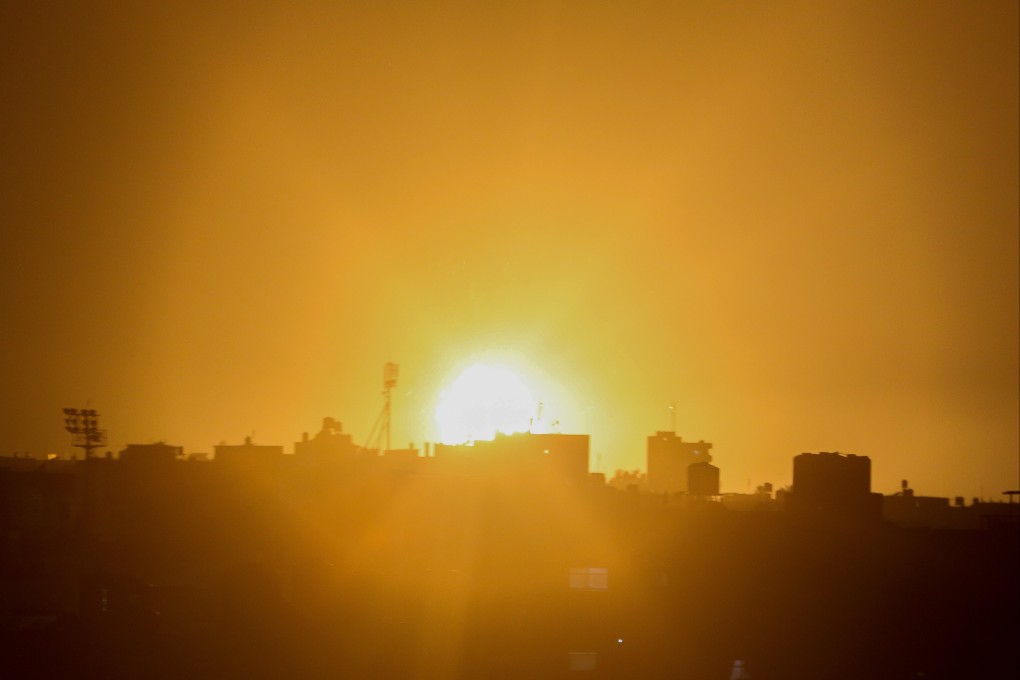 A fireball rises following an Israeli air strike in Khan Yunis, Gaza. Photo: IMAGESLIVE via Zuma Press / DPA