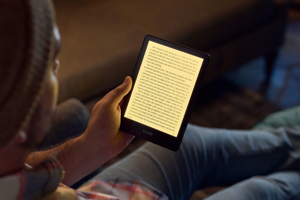 Amazon’s new Kindle Paperwhite the latest in its line of popular e-book reading devices, but official stock has run out in China, forcing consumers to turn to third-party sellers. Photo: Amazon