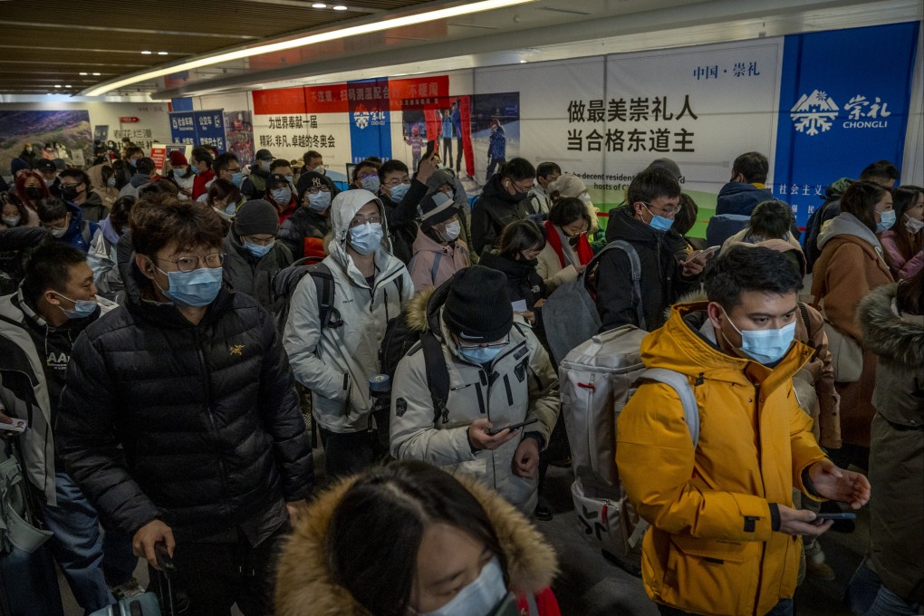 More Chinese cities are expected to tighten travel restrictions over the Lunar New Year holiday given the potential spread of Omicron. Photo: Bloomberg