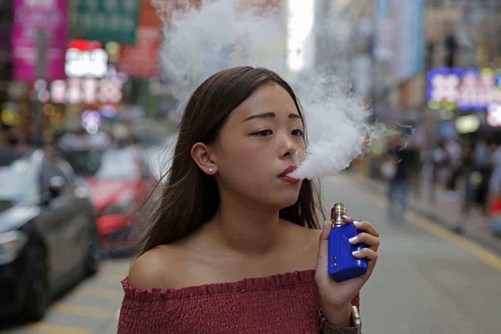 Young adults are set to face a smoking ban in Singapore. Photo: AP