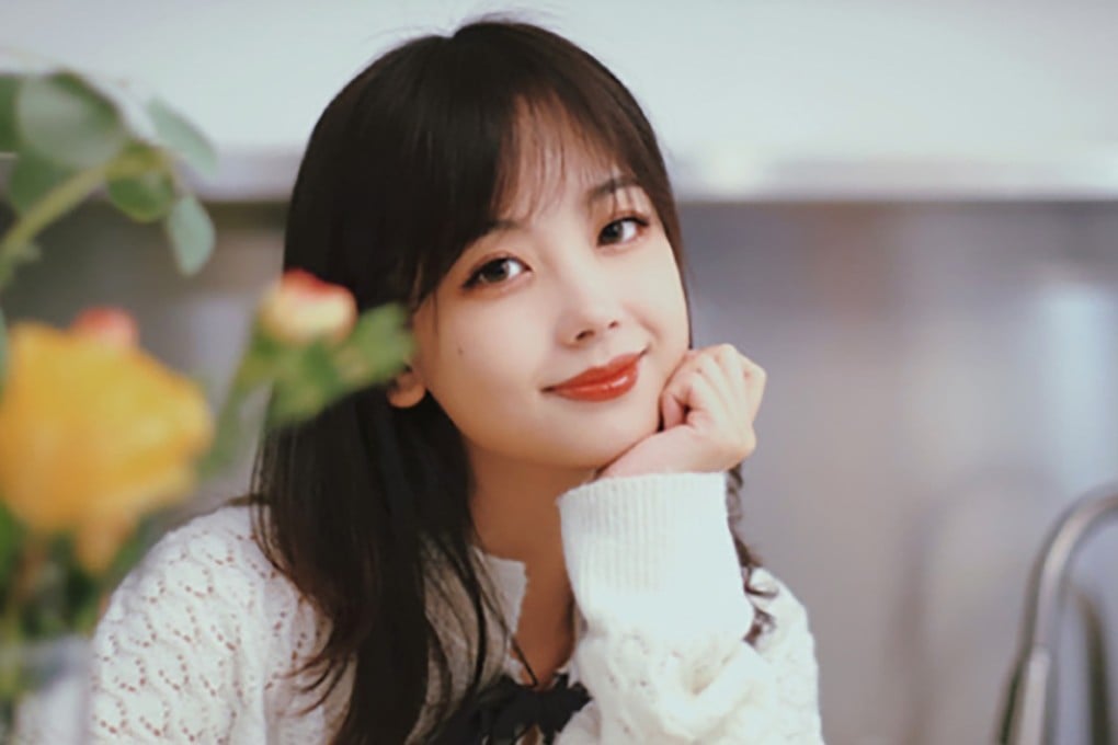 Wang Bingbing, a state broadcaster reporter who became a national icon in 2020 has become the centre of controversy after some web users published her poor English test scores and online diaries detailing her past relationships earlier this week.Photo: Weibo