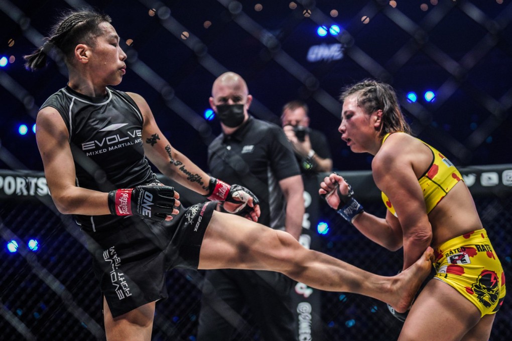 Xiong Jingnan kicks Ayaka Miura. Photo: Ryan Peters/ONE Championship