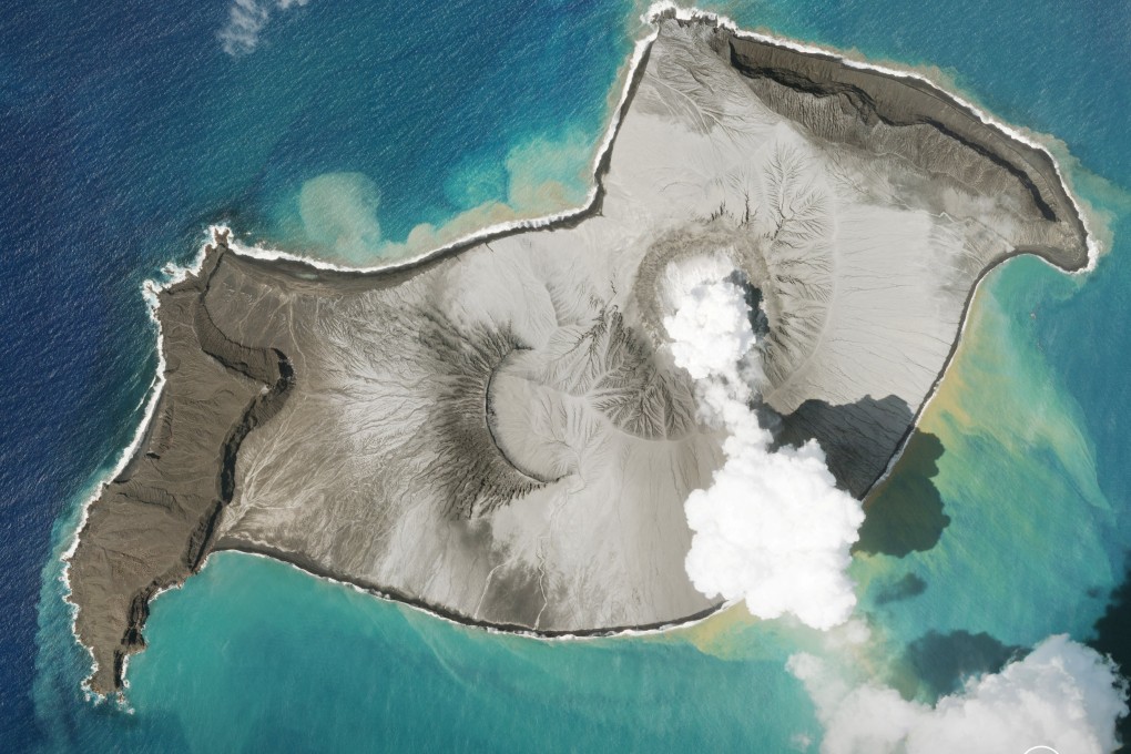 A Planet SkySat image shows a plume of smoke rising from the underwater volcano Hunga Tonga-Hunga Ha’apai days before its eruption. Photo: Planet Labs PBC via Reuters