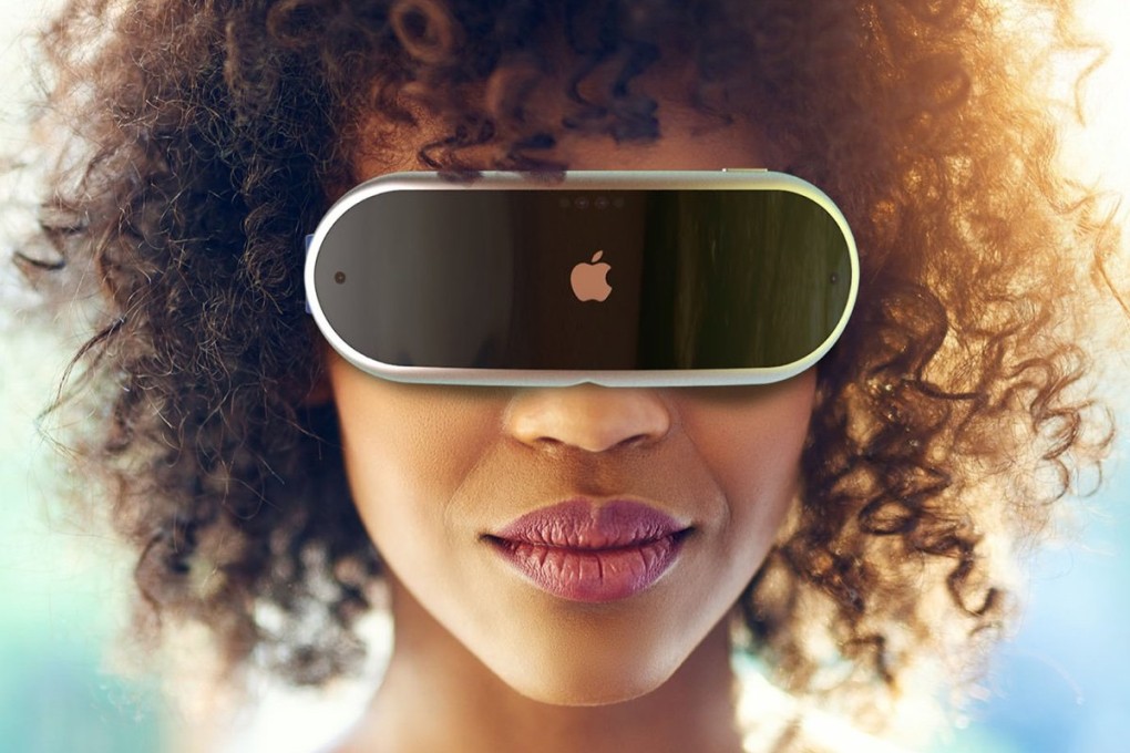 A delay to Apple’s VR/AR headset would mark a setback for a product seen as one of Apple’s famous “next big things”.