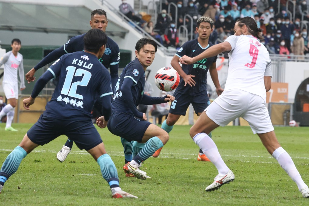 Dejan Damjanovic (right) became the Asian Champions League’s leading scorer last season. Photo: K. Y. Cheng
