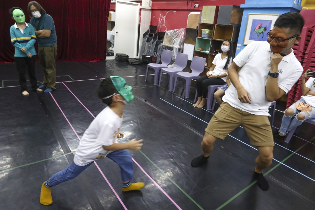 The Nonsensemakers theatre group held a mask-making workshop for children at Wing Chai Industrial Building in San Po Kong in November 2021. Photo: Jonathan Wong