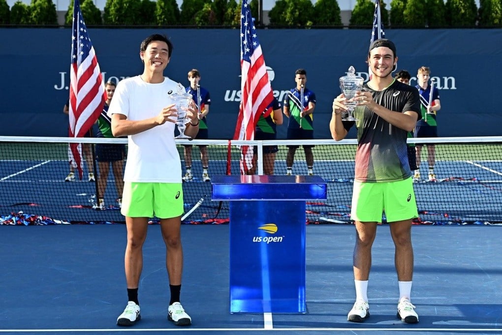 Coleman Wong and Max Westphal with their trophies after winning the 2021 US Open Boys’ Doubles event. Photo: arckphoto