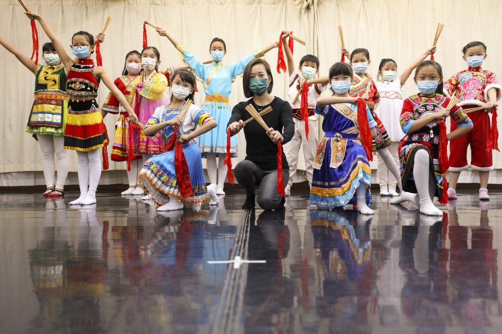 The Chinese traditional dance workshop was sponsored by OSC and was part of this year’s theme of providing the arts to the underprivileged. Photo: Xiaomei Chen