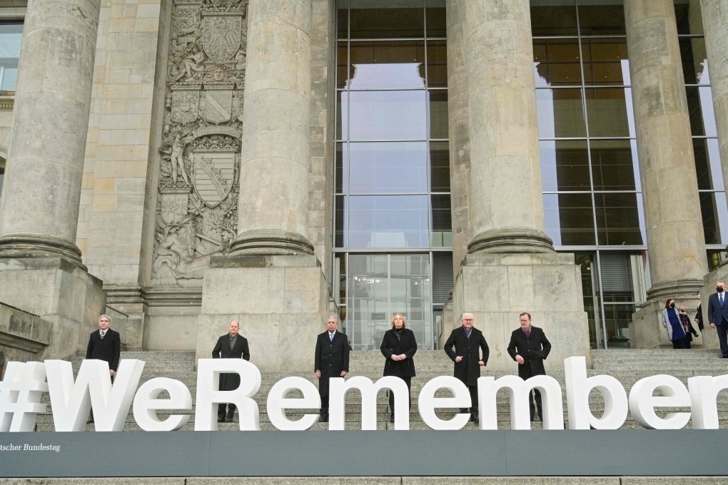 Members of the German Federal Parliament remember the holocaust. Photo: AFP