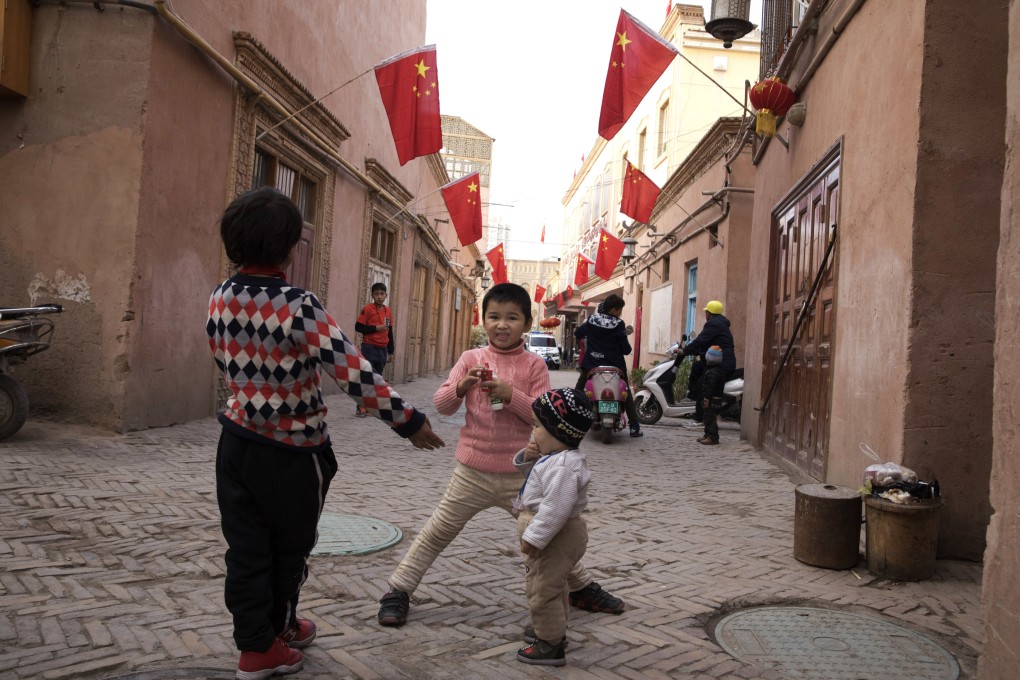 Mainland China’s overall population increased to 1.4126 billion in 2021 as Chinese mothers gave birth to just 10.62 million babies last year. Photo: AP