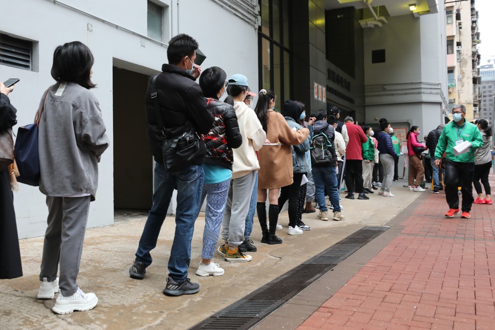 Residents queue to get vaccinated at Kwun Chung Sports Centre in late January. Photo: Xiaomei Chen