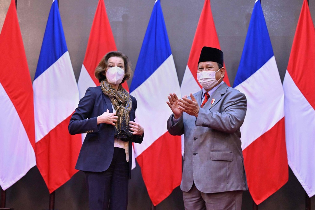 French Defence Minister Florence Parly (left) with her Indonesian counterpart Prabowo Subianto in Jakarta on Thursday. Photo: AFP
