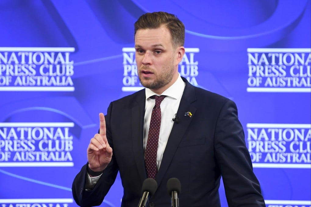 Lithuanian Foreign Affairs Minister Gabrielius Landsbergis addresses the National Press Club in Canberra on February 10, 2022. Photo: EPA-EFE