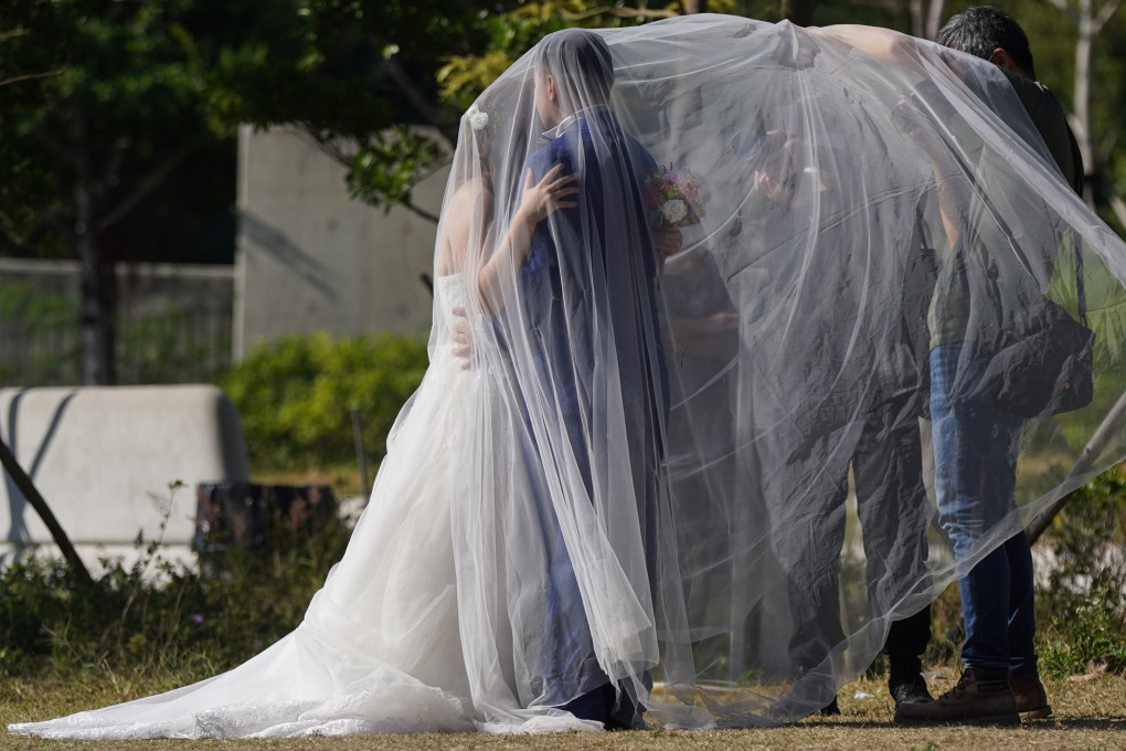 More than 100 customers lost a total of HK$1 million after the sudden closure of a wedding dress shop. Photo: Sam Tsang