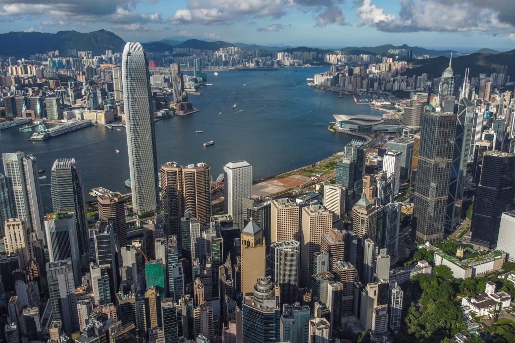 Hong Kong’s city skyline. Rents are getting cheaper, turning early optimism for 2022 upside down as Covid-19 worsens. Photo: Sun Yeung
