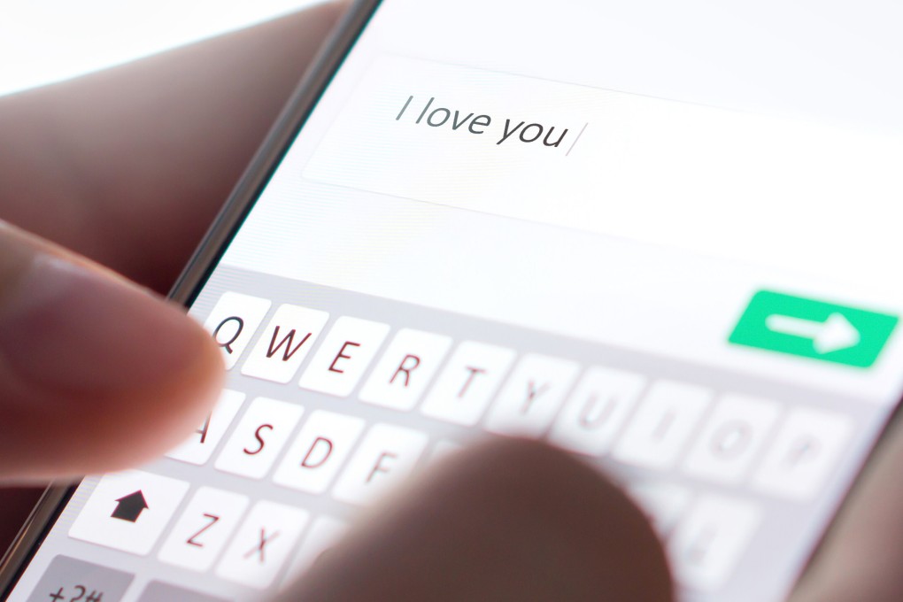 People who believe in “true love” or have dreams of meeting the perfect partner can easily be swayed by the online tactics of a skilful fraudster. Photo: Getty Images