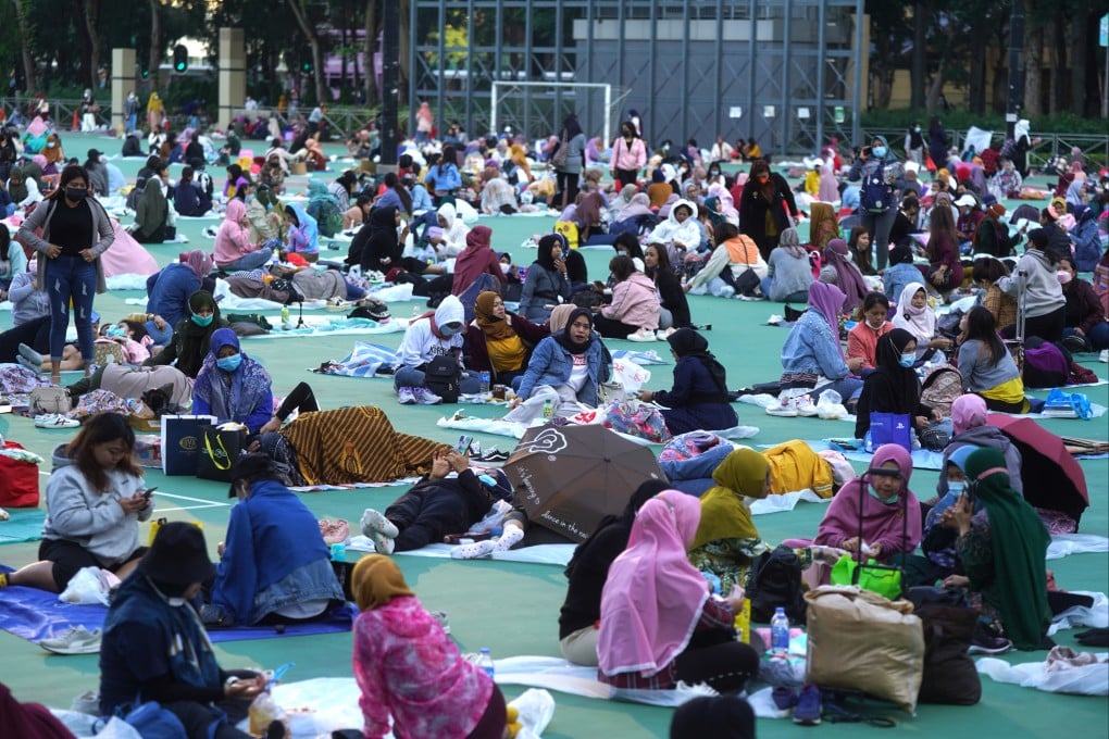 NGOs have reported that some domestic workers have been forced to sleep rough or denied medical help after testing positive for Covid-19. Photo: Sam Tsang