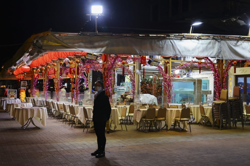 A closed restaurant in Hong Kong’s Sai Kung district. Dine-in service is banned from 6pm under the city’s tightened Covid-19 measures. Photo: Dickson Lee