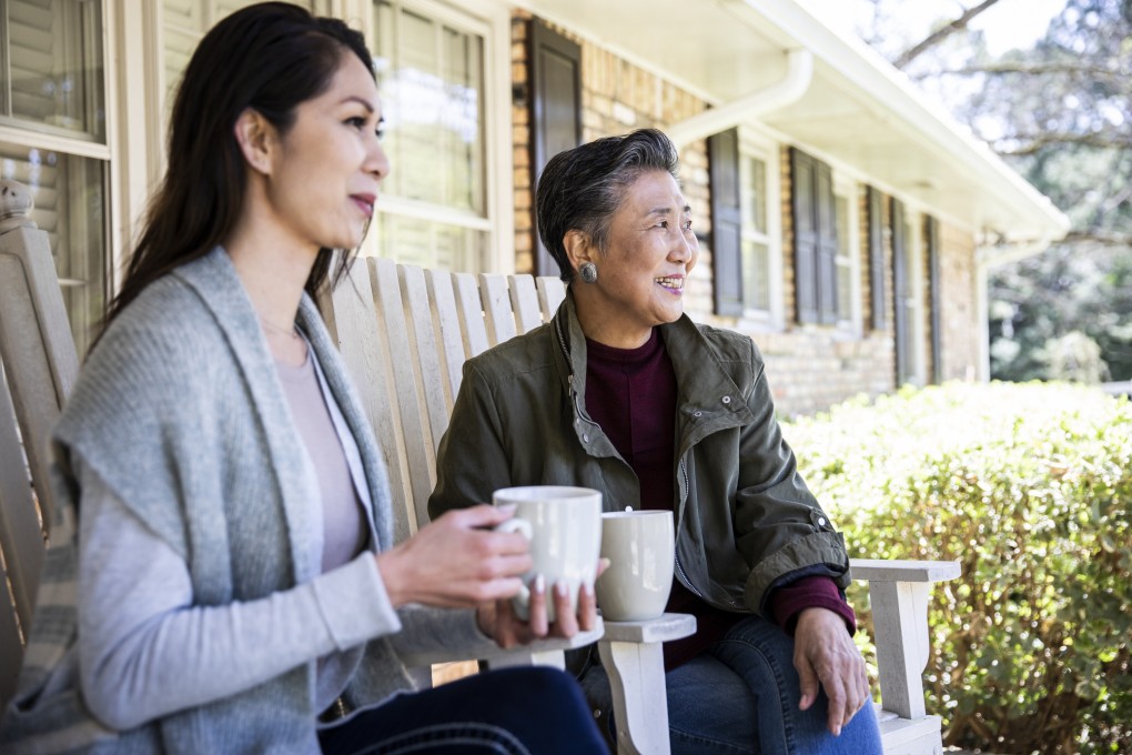 A mother and daughter from Hong Kong visit gardens, museums and tourist spots  in Japan in Jessica Au’s prize-winning novel Cold Enough for Snow.