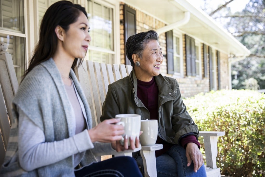 A mother and daughter from Hong Kong visit gardens, museums and tourist spots in Japan in Jessica Au’s prize-winning novel Cold Enough for Snow.