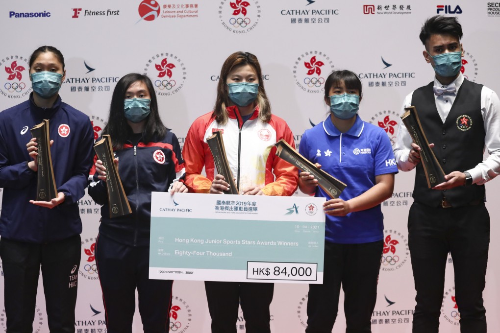 Cathay Pacific 2019 Hong Kong Sports Stars Awards with Hong Kong Junior Sports Stars Awards winners (left to right) Chan Yiu-lam, Chan Sin-yuk, Ho Nam-wai, Mak Cheuk-wing, and Robbie Capito. Photo: Jonathan Wong