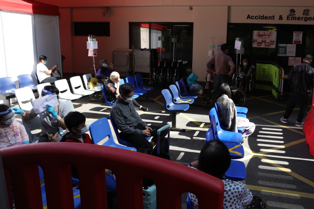 Patients wait outside the accident and emergency department of Yan Chai Hospital in Tsuen Wan on Monday. Photo: Yik Yeung-man