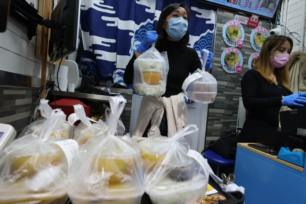 Cheap takeaway meals are the latest trend in Hong Kong. Photo: Nora Tam
