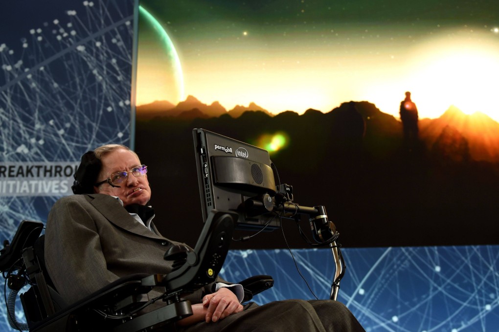 Professor Stephen Hawking attends a press conference at One World Observatory in New York in April 2016. Photo: AFP