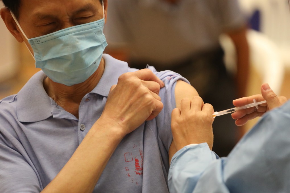 Bookings for Covid-19 boosters will open to adult Hongkongers from Monday. Photo: Jelly Tse