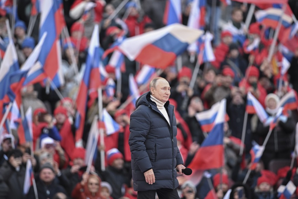 Russian President Vladimir Putin appears at huge Moscow rally, lavishing praise on Russian troops. Photo: EPA-EFE