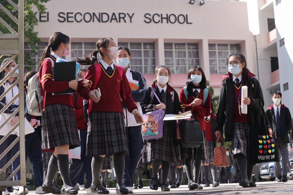 Online learning is no substitute in the long run for face-to-face learning and the social discipline and interaction of normal school life. Photo: May Tse