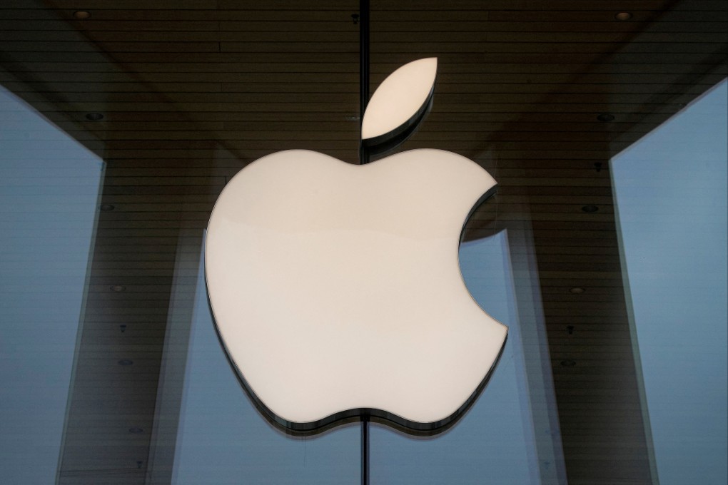 The Apple logo is seen at an Apple Store in Brooklyn, New York, on October 23, 2020. Photo: Reuters