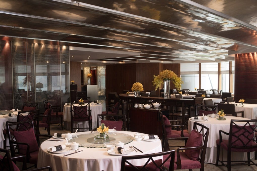 The interior of the three-Michelin-starred Lung King Heen. Photo: Calvin Sit