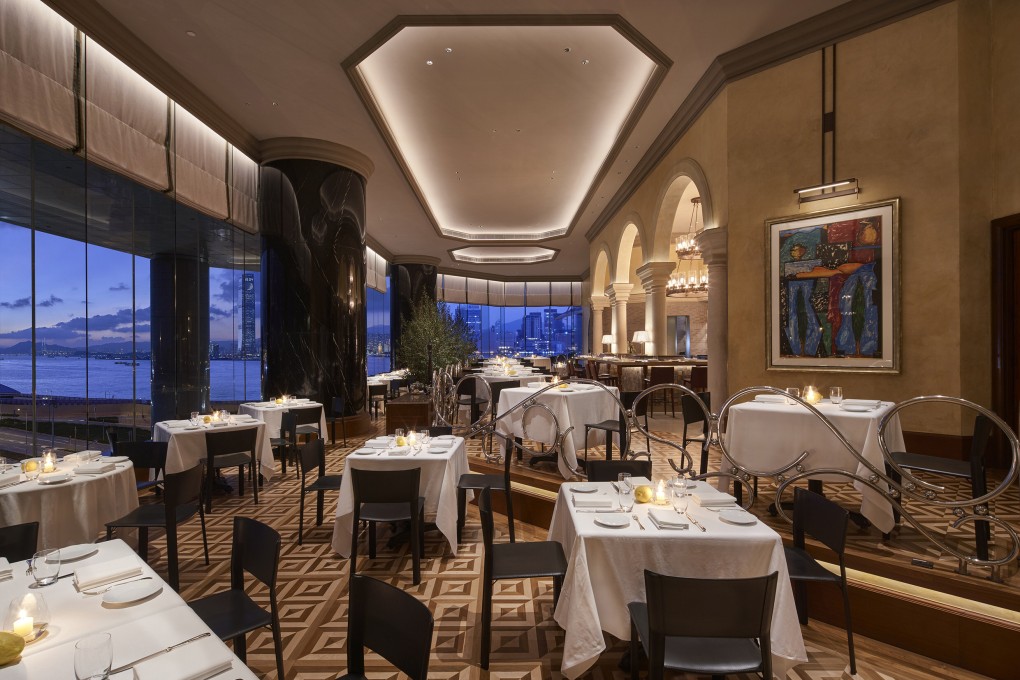 Grissini’s stylishly arty interior. Photo: Grand Hyatt Hong Kong