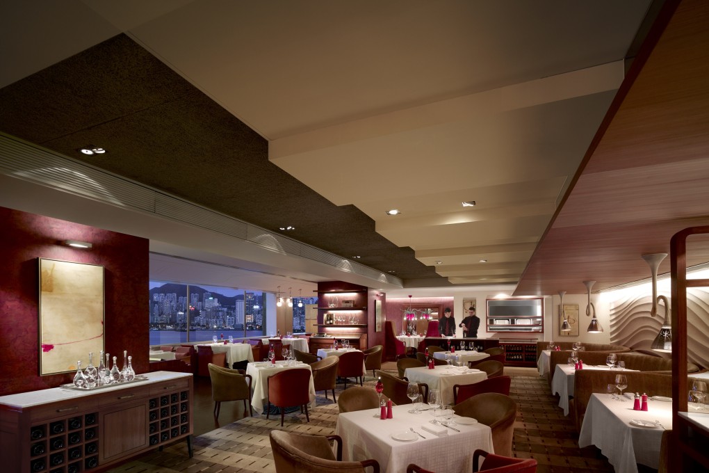 Angelini balances its breathtaking views with understatedly elegant decor. Photo: Kowloon Shangri-La