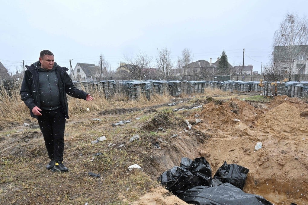 A mass grave in Bucha, near the Ukrainian capital Kyiv. Photo: AFP via Getty Images/TNS