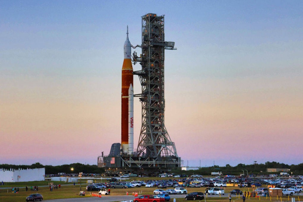 Nasa’s moon rocket for the Artemis 1 mission rolls to the launch pad at the Kennedy Space Center in Florida, the US. The SpaceX Falcon 9 Axiom Mission 1 will blast off from the same location on April 8. Photo: Getty Images