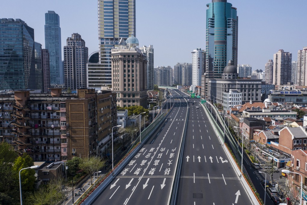 Shanghai wears a deserted look as the city of 25 million is under a lockdown to contain the spread of Covid-19. Photo: Bloomberg