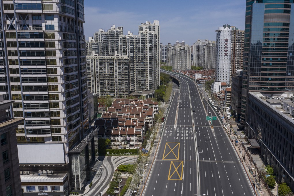 Near-empty roads during lockdown in Shanghai. Photo: Bloomberg