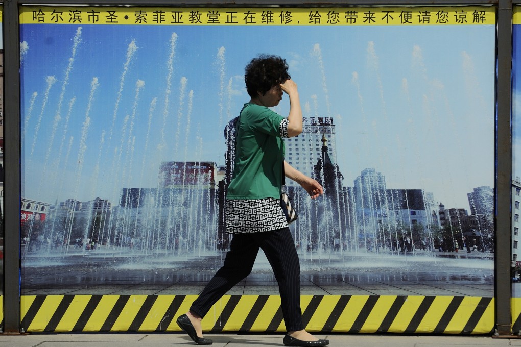 A Chinese team is working on wearable technology that could keep people cool in summer. Photo: Reuters