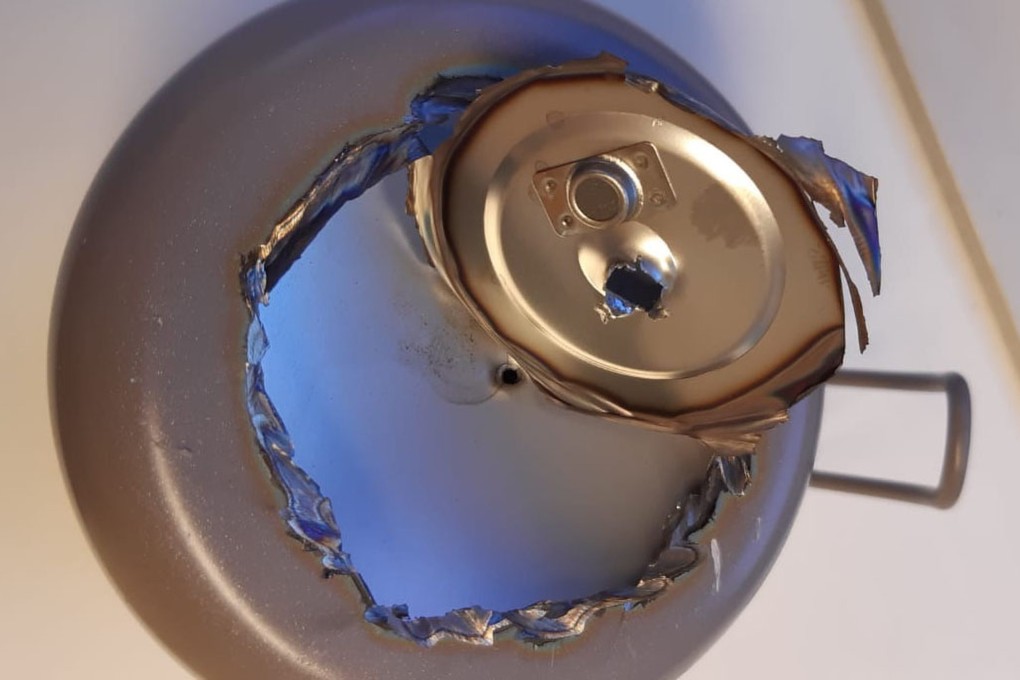 The device in a gift from the Chinese embassy to Israeli officials was not a bug but a feature, commonly found in thermal mugs. Photo: Handout