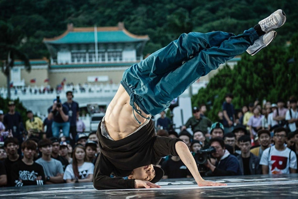 South Korean breaker Kim Heon-jun, also known as Skim, at the Red Bull BC One Asian Qualifiers event for team Jinjo Crew. Photo: Korean Breaking Federation