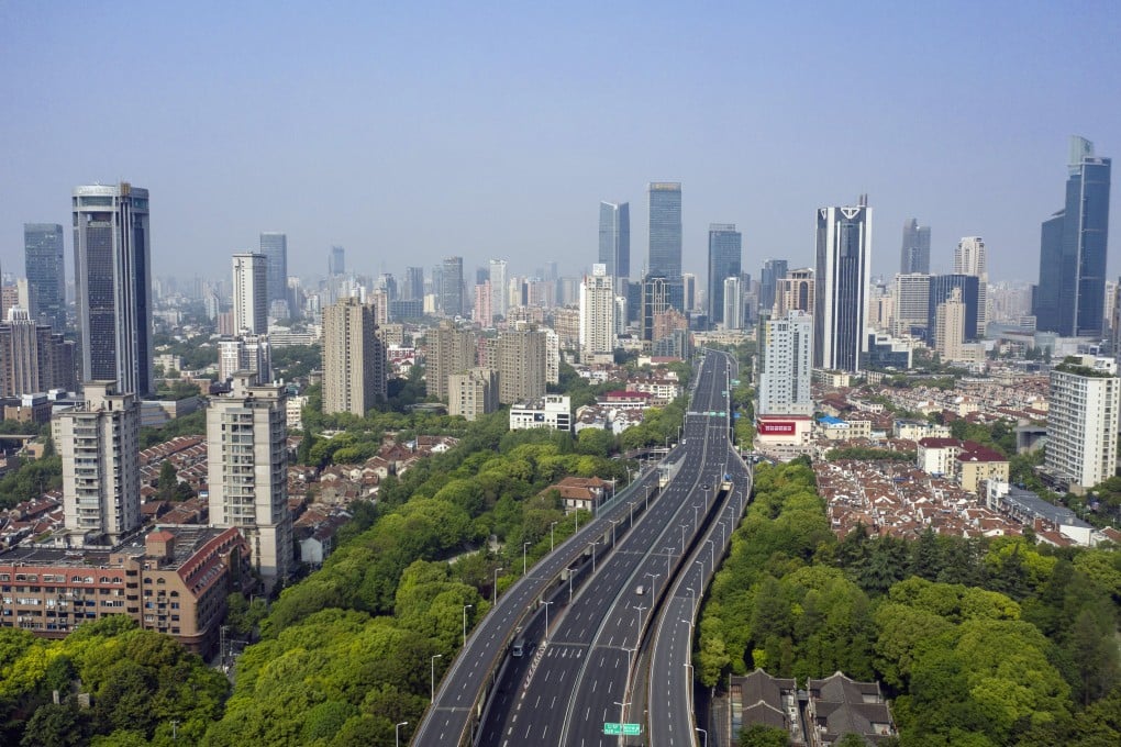 China is sticking to its “dynamic zero-Covid” policy despite the economic impact of the Shanghai lockdown. Photo: Bloomberg