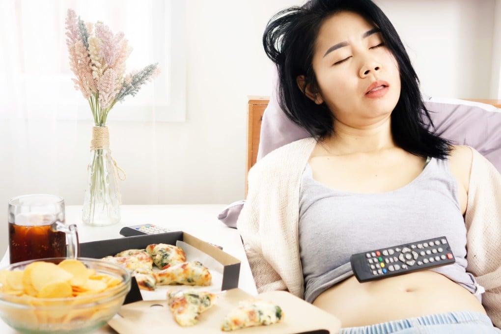 A study in the US has found that people who do not get enough sleep tend to eat more, and that gets converted into deep belly fat. Photo: Shutterstock