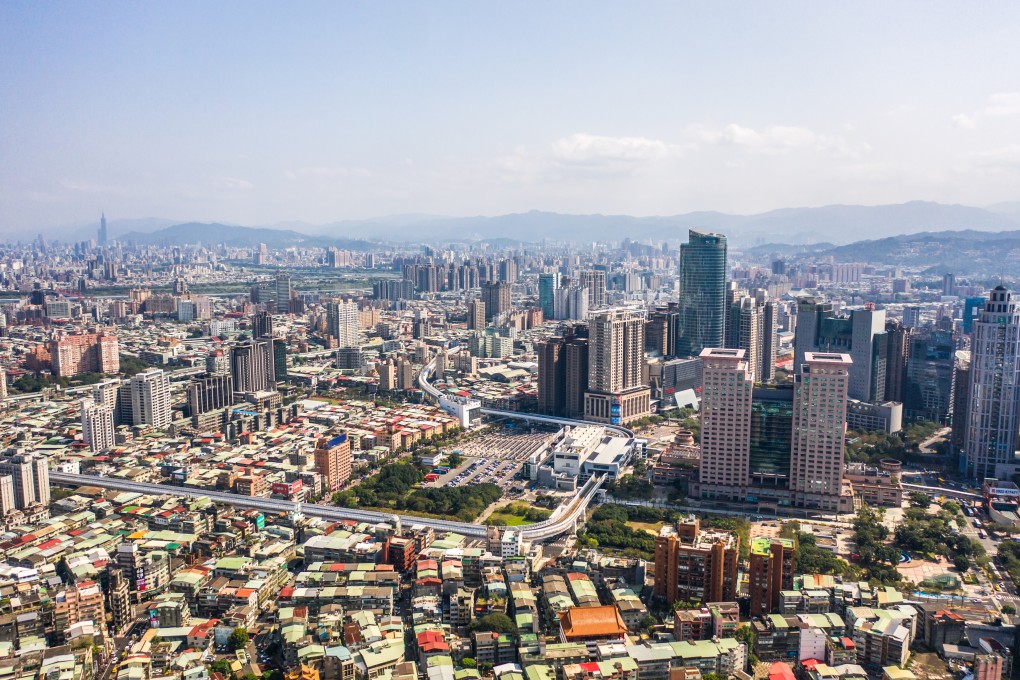 Taiwanese broadcaster CTS has again apologised for ticker feeds which included a false report of an attack on New Taipei City by PLA ground force missiles. Photo: Shutterstock Images